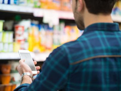 Man-using-app-shopping